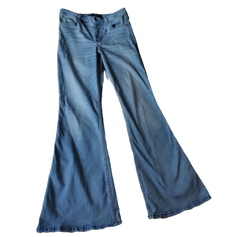Hollister High-Rise Vintage Flare Jeans Soft Stretch Light Wash 11R